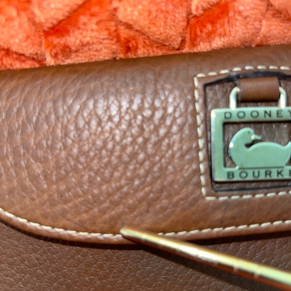 Dooney and Bourke Dillen collection continental wallet - Picture 11 of 11